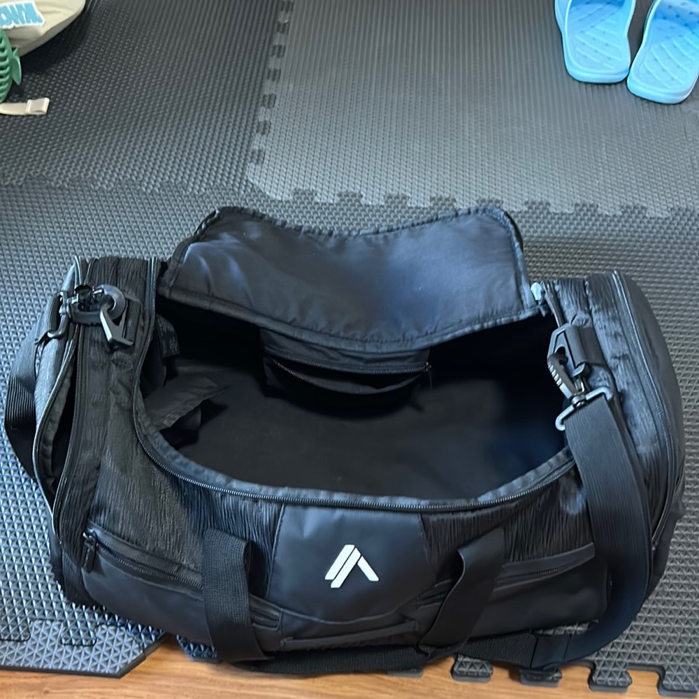 LIGHTLY USED ALPHALETE DUFFLE BAG